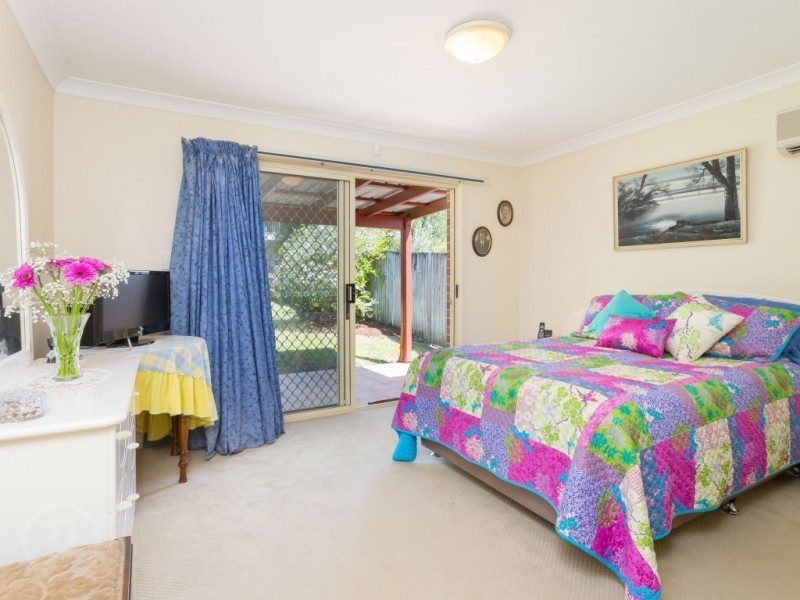 12 Palm Ave, Sherwood QLD 4075