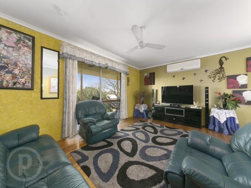 33 Lucock Street, Oxley QLD 4075