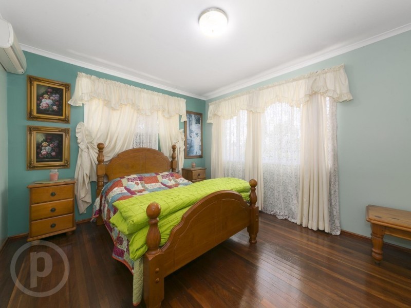 33 Lucock Street, Oxley QLD 4075