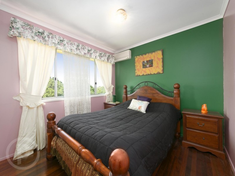 33 Lucock Street, Oxley QLD 4075