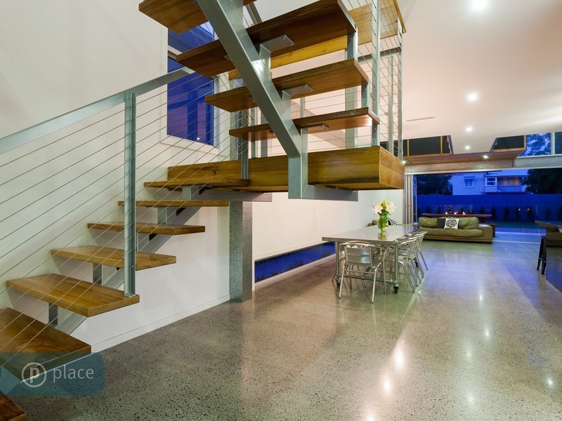 41 Camelot Street, Tennyson QLD 4105