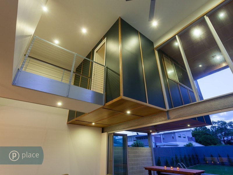 41 Camelot Street, Tennyson QLD 4105