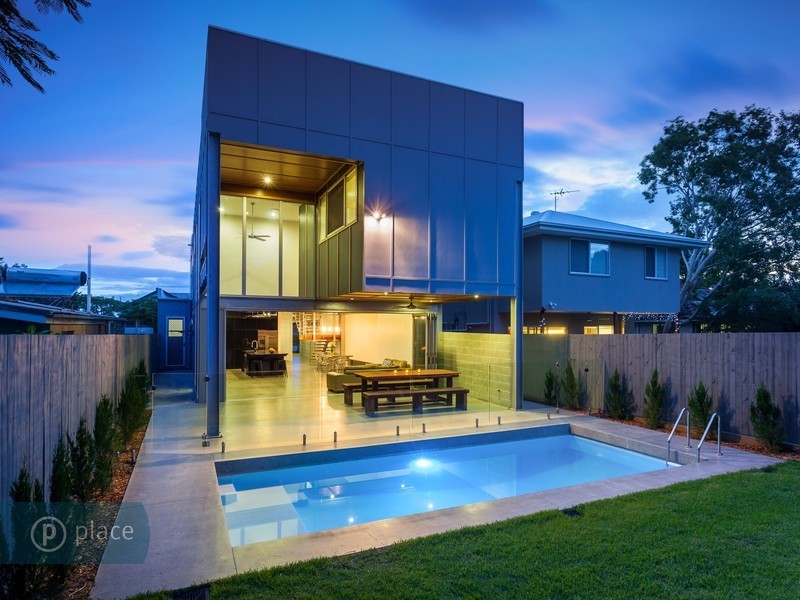 41 Camelot Street, Tennyson QLD 4105