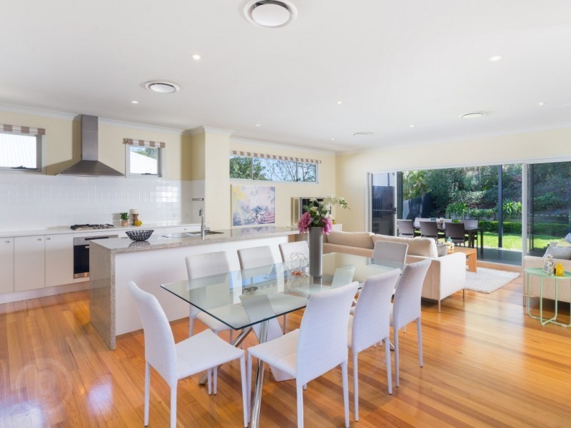 43 Hepworth Street, Chapel Hill QLD 4069
