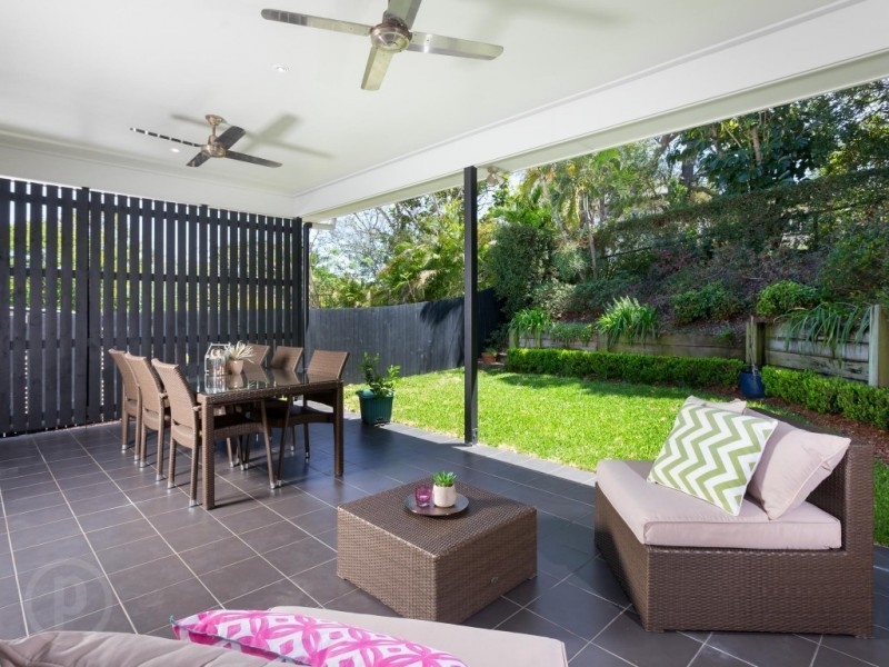 43 Hepworth Street, Chapel Hill QLD 4069