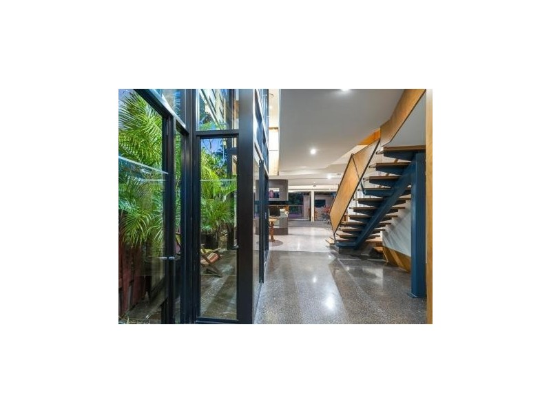 59 Goldieslie Road, Indooroopilly QLD 4068