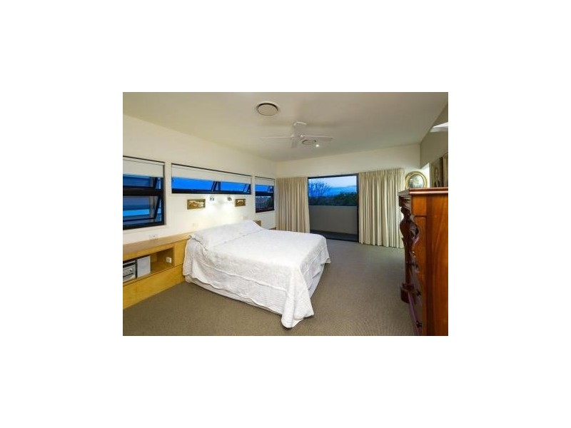 59 Goldieslie Road, Indooroopilly QLD 4068