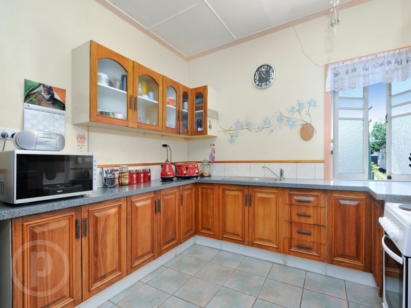 7 Wilkinson Street, Booval QLD 4304