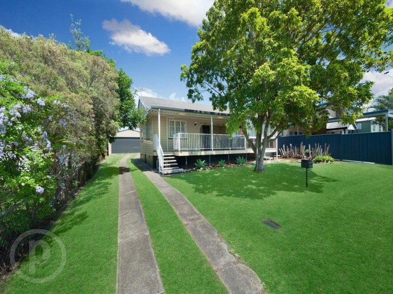 77 Douglas Street, Oxley QLD 4075