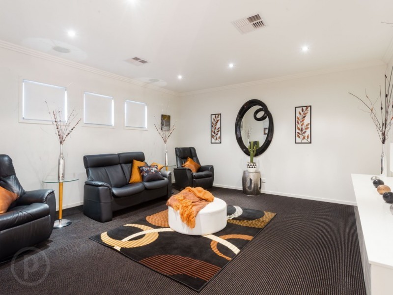 20 David Street, Tennyson QLD 4105