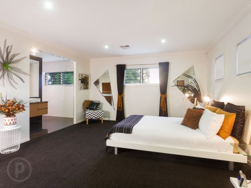 20 David Street, Tennyson QLD 4105