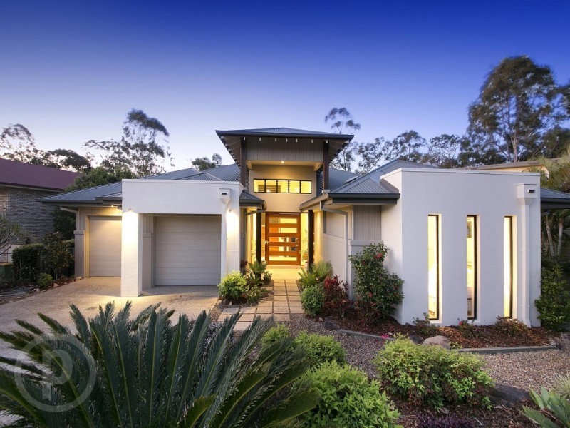 8 Silky Oak Drive, Brookwater QLD 4300