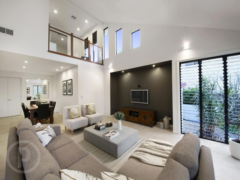 8 Silky Oak Drive, Brookwater QLD 4300