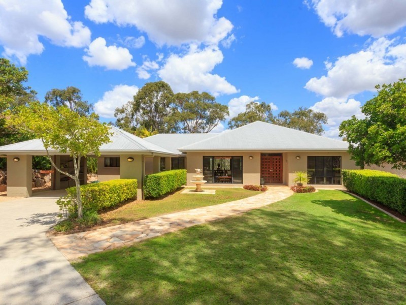 24 Solander Court, Karana Downs QLD 4306