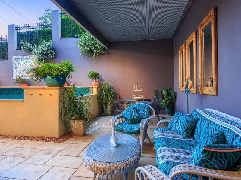 11 Prospect Terrace, St Lucia QLD 4067