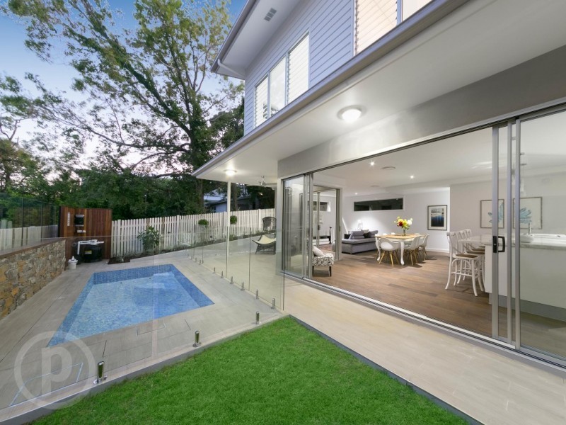 77 Gresham Street, East Brisbane QLD 4169