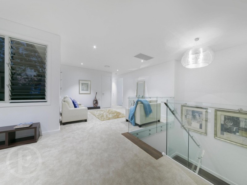 77 Gresham Street, East Brisbane QLD 4169