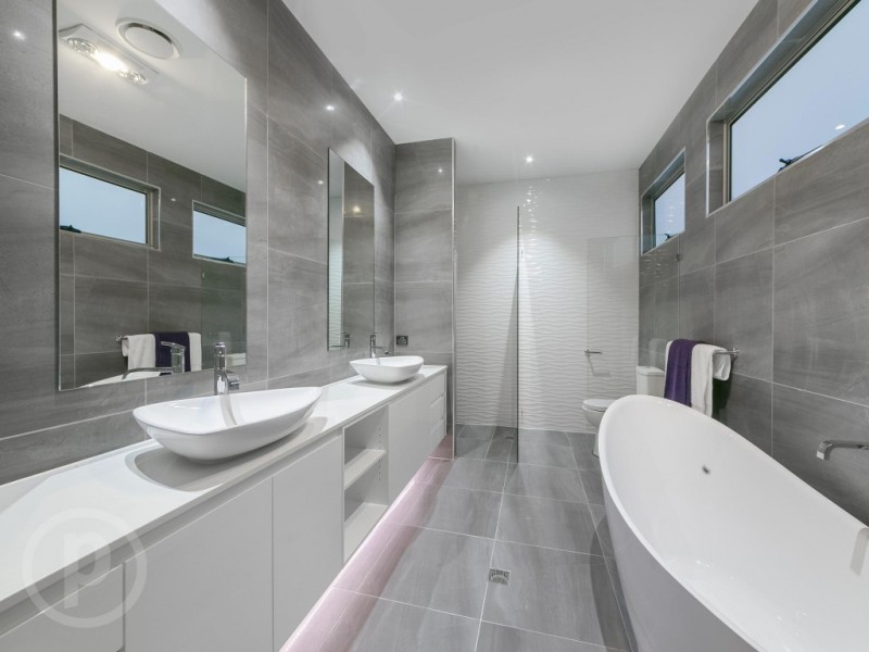 77 Gresham Street, East Brisbane QLD 4169