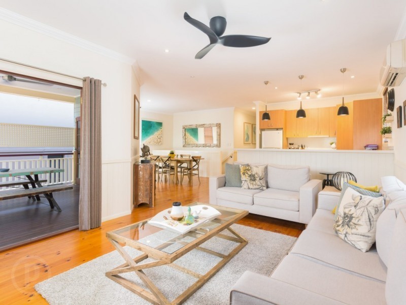 77 Lilly Street, Sherwood QLD 4075