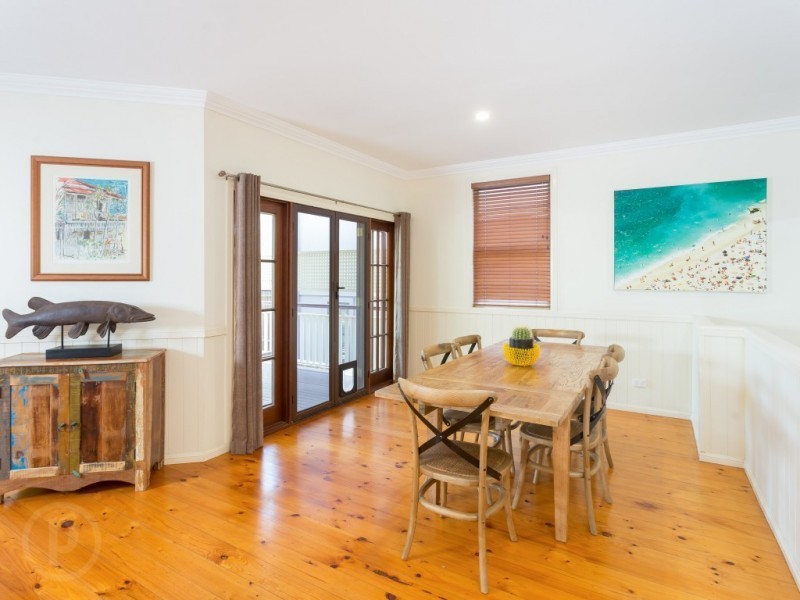 77 Lilly Street, Sherwood QLD 4075