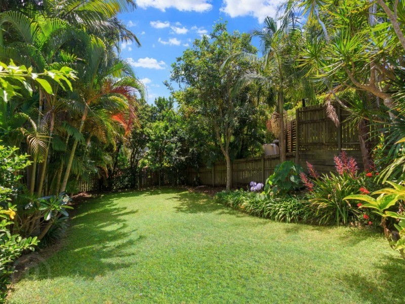 77 Lilly Street, Sherwood QLD 4075