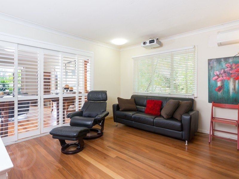 163 Clara Street, Corinda QLD 4075