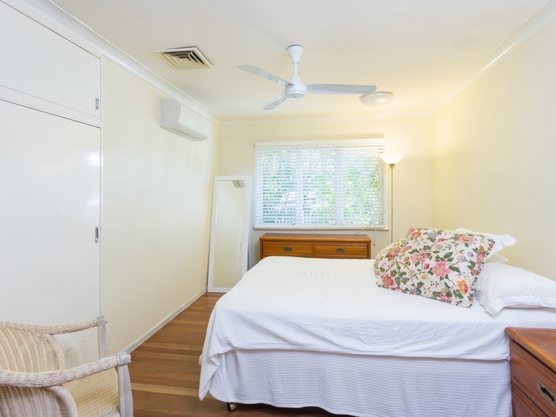 163 Clara Street, Corinda QLD 4075