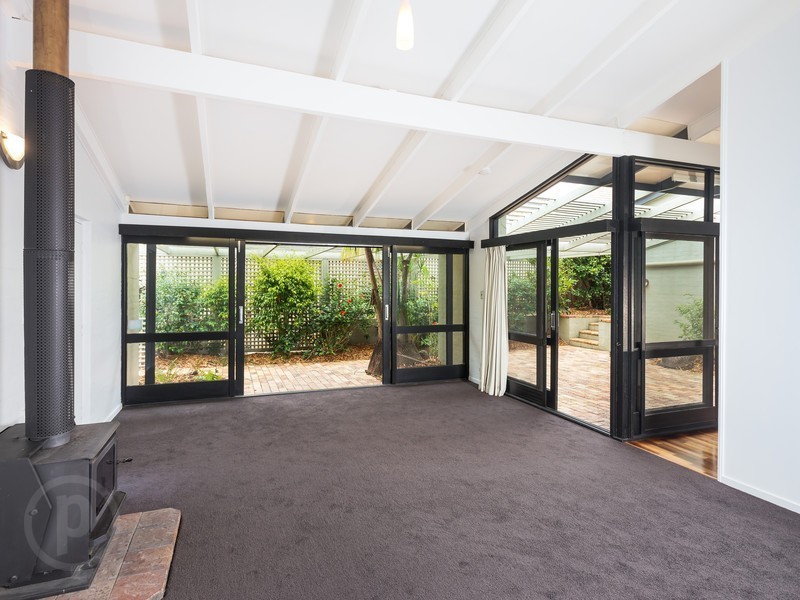 28 Sutton Street, Chelmer QLD 4068