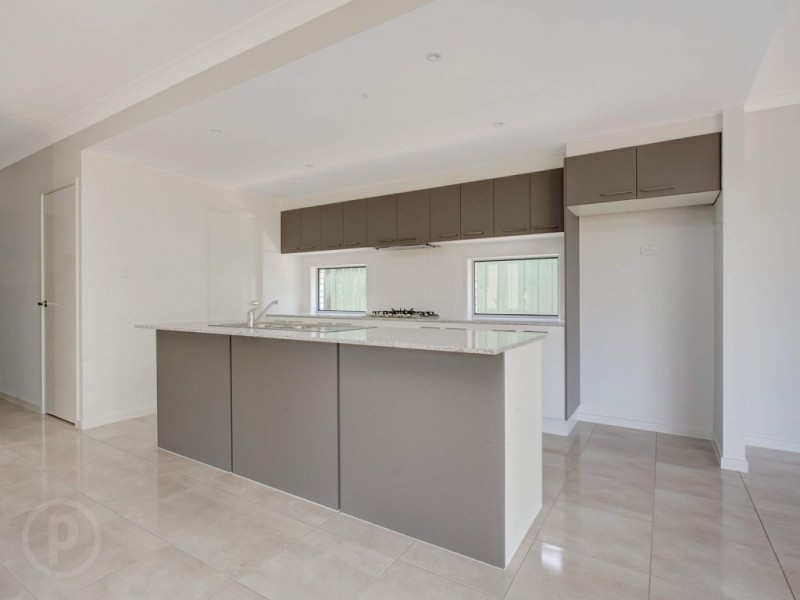 809 Oxley Road, Corinda QLD 4075