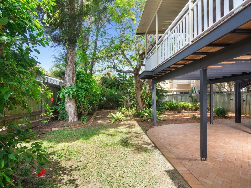 25 Rakeevan Road, Graceville QLD 4075