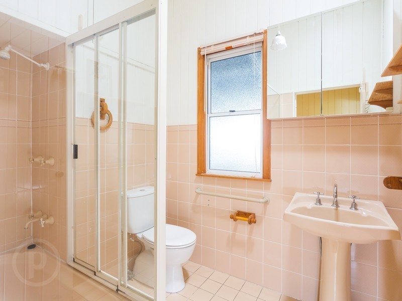 25 Rakeevan Road, Graceville QLD 4075