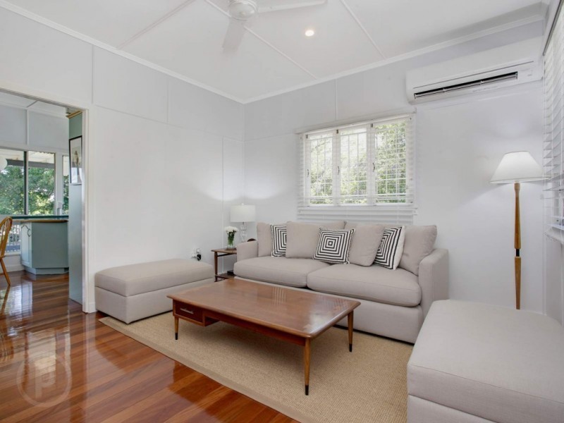 34 Bayford Street, Oxley QLD 4075