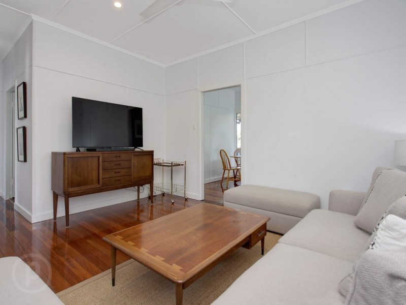 34 Bayford Street, Oxley QLD 4075