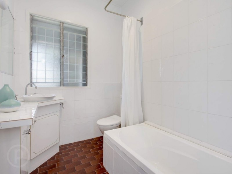 34 Bayford Street, Oxley QLD 4075