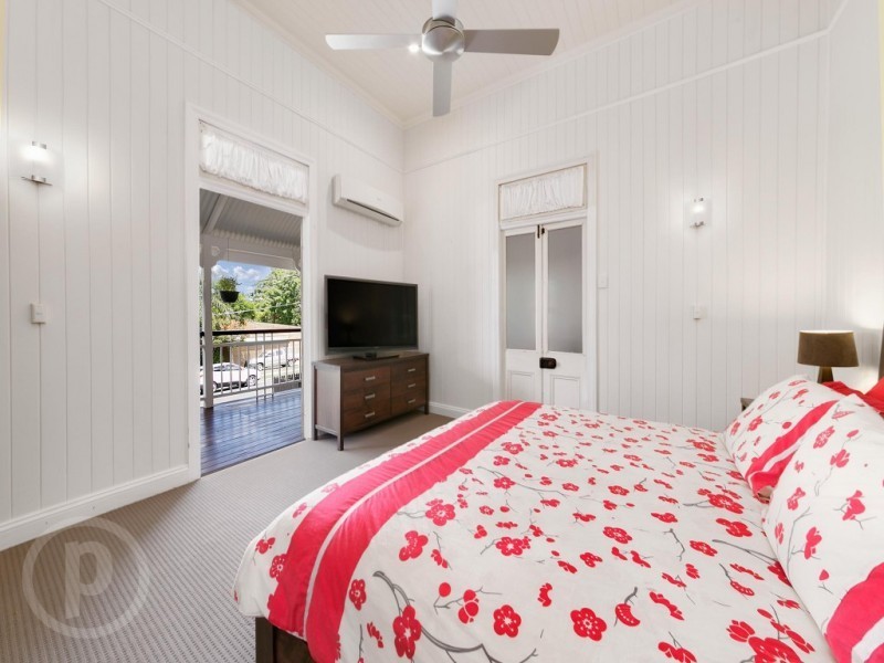 35 Thallon Street, Sherwood QLD 4075