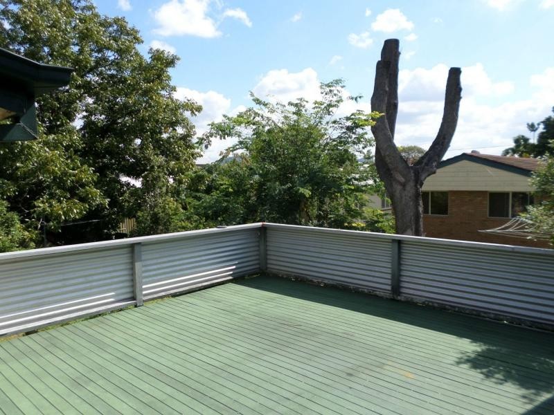 22 Sandon Street,, Graceville QLD 4075