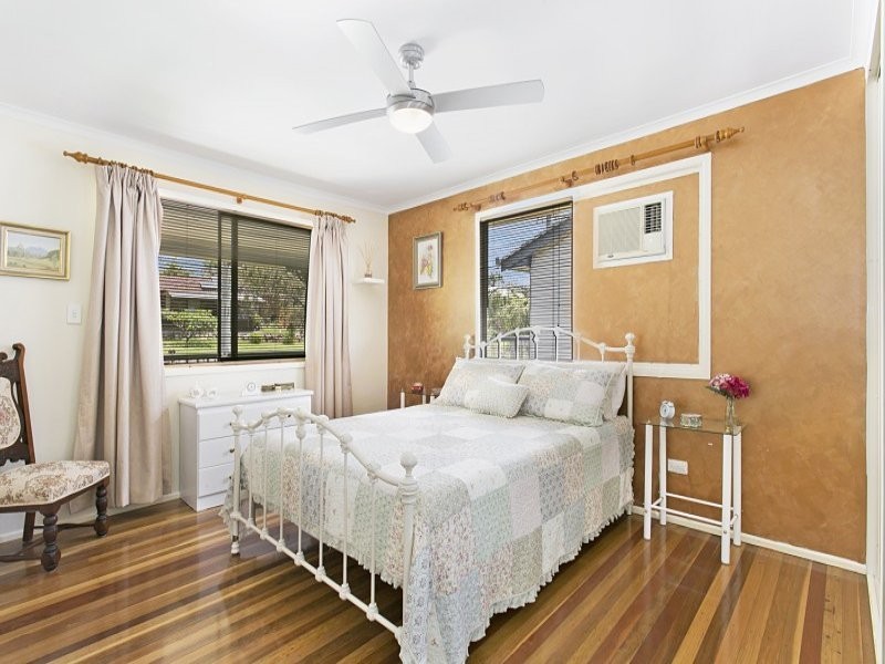 43 Brownie Street, Jamboree Heights QLD 4074