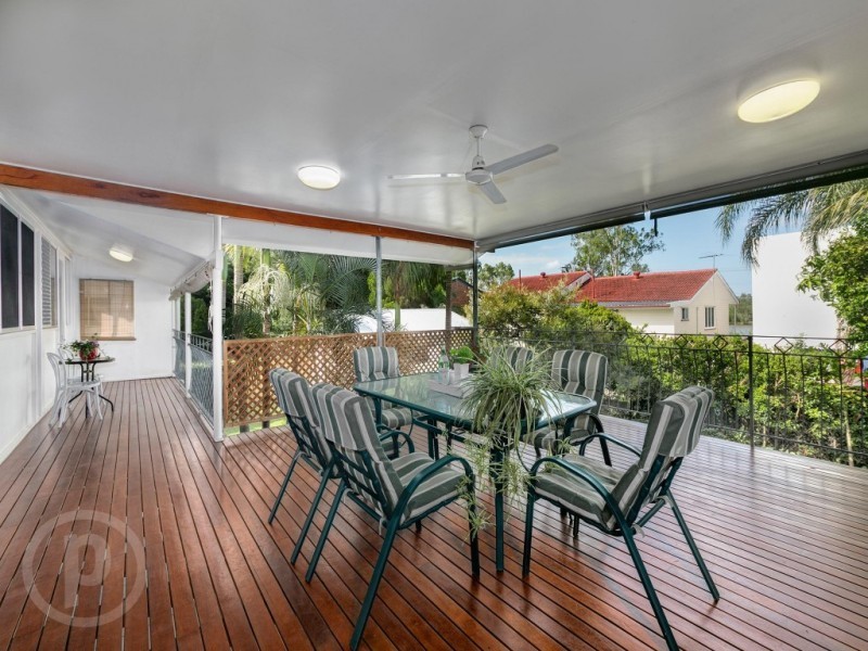 142 White Street, Graceville QLD 4075