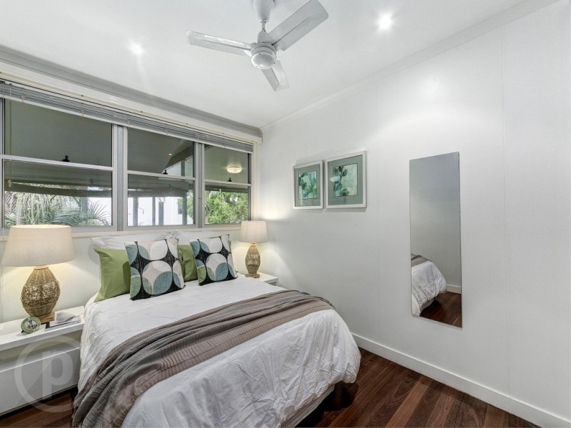 142 White Street, Graceville QLD 4075