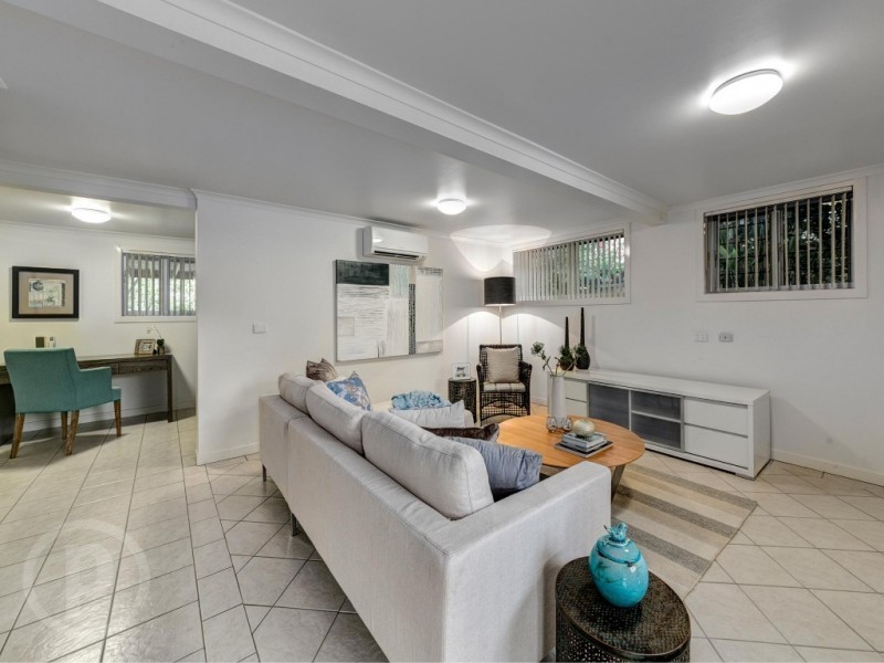 142 White Street, Graceville QLD 4075