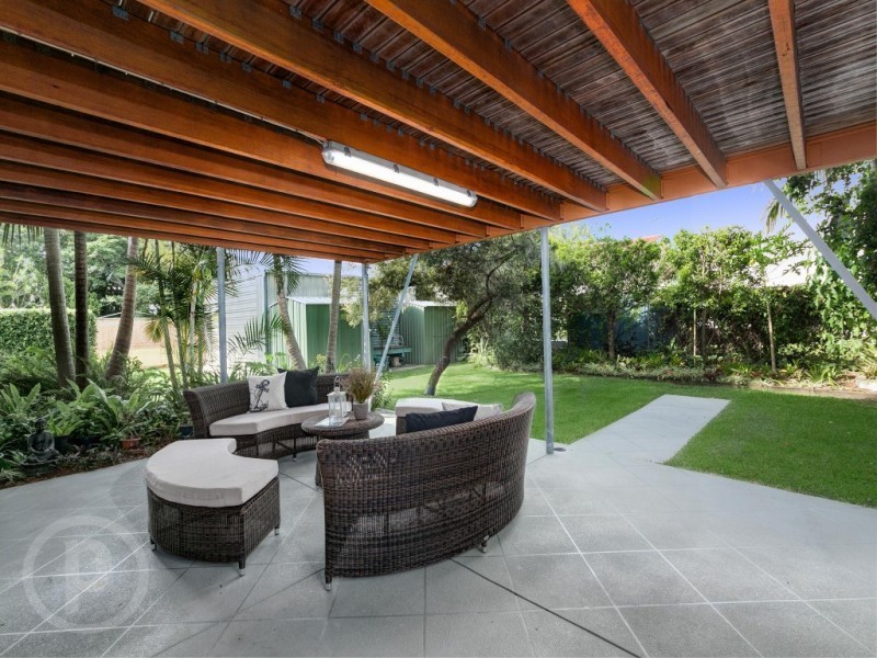 142 White Street, Graceville QLD 4075