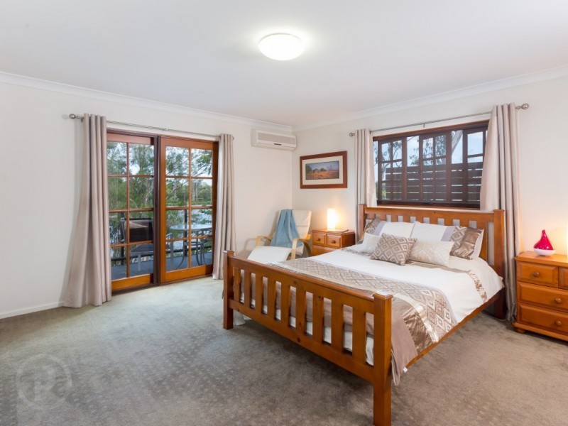 154 Leybourne Street, Chelmer QLD 4068