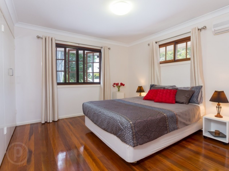 154 Leybourne Street, Chelmer QLD 4068