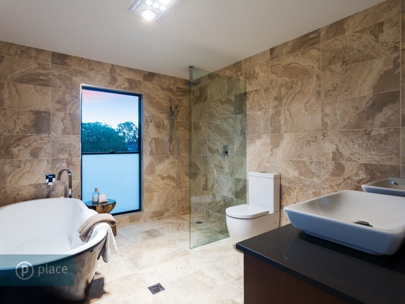 67 Nadine Street, Graceville QLD 4075