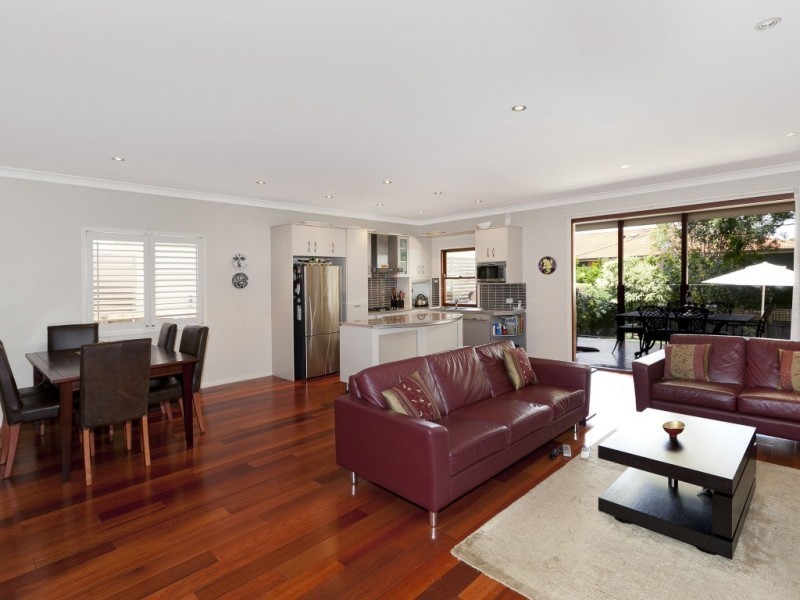 161 Strong Avenue, Graceville QLD 4075