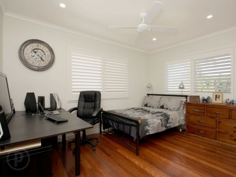 9 Nearco Street, Fig Tree Pocket QLD 4069