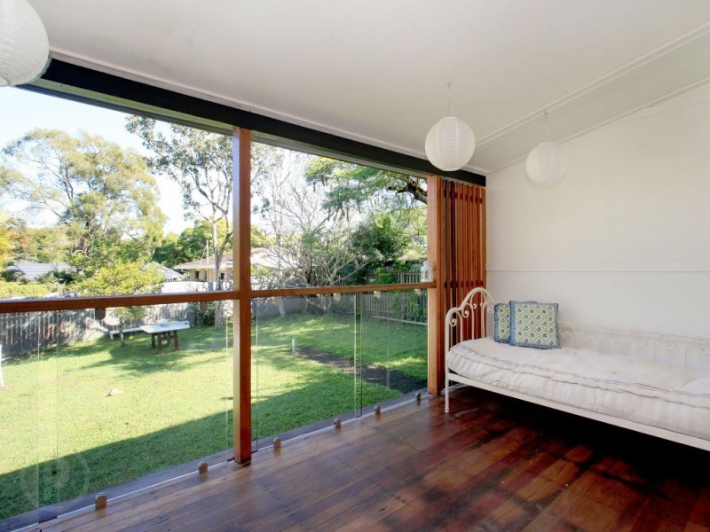 9 Nearco Street, Fig Tree Pocket QLD 4069