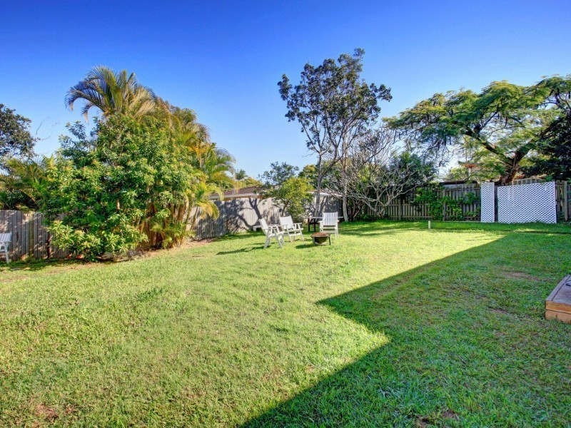 9 Nearco Street, Fig Tree Pocket QLD 4069