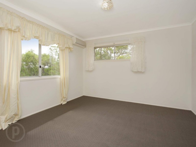 33 Lucock Street, Oxley QLD 4075