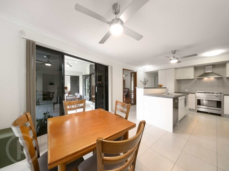 39 Fiddlewood Crescent, Bellbowrie QLD 4070